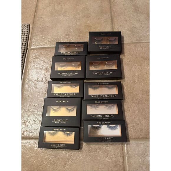 Trubeauty multi wear reusable eyelash bundle - Picture 1 of 2